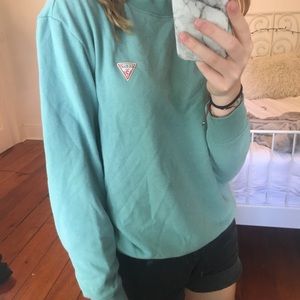 🦋guess crewneck